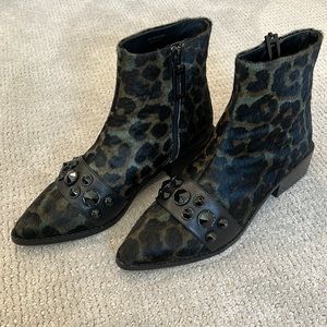 Kay Maconie pony hair booties